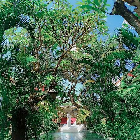 Uma Karan Hotel Kuta Lombok Buitenkant foto