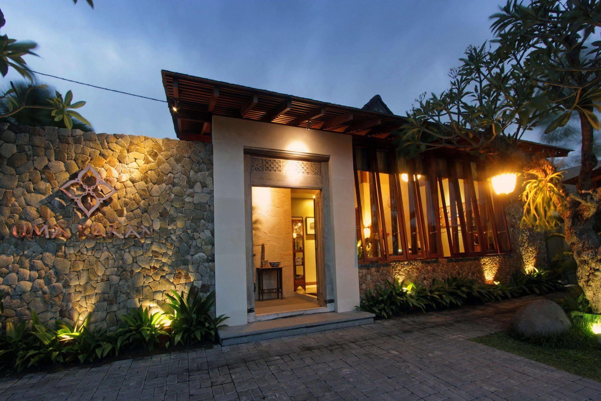Uma Karan Hotel Kuta Lombok Buitenkant foto