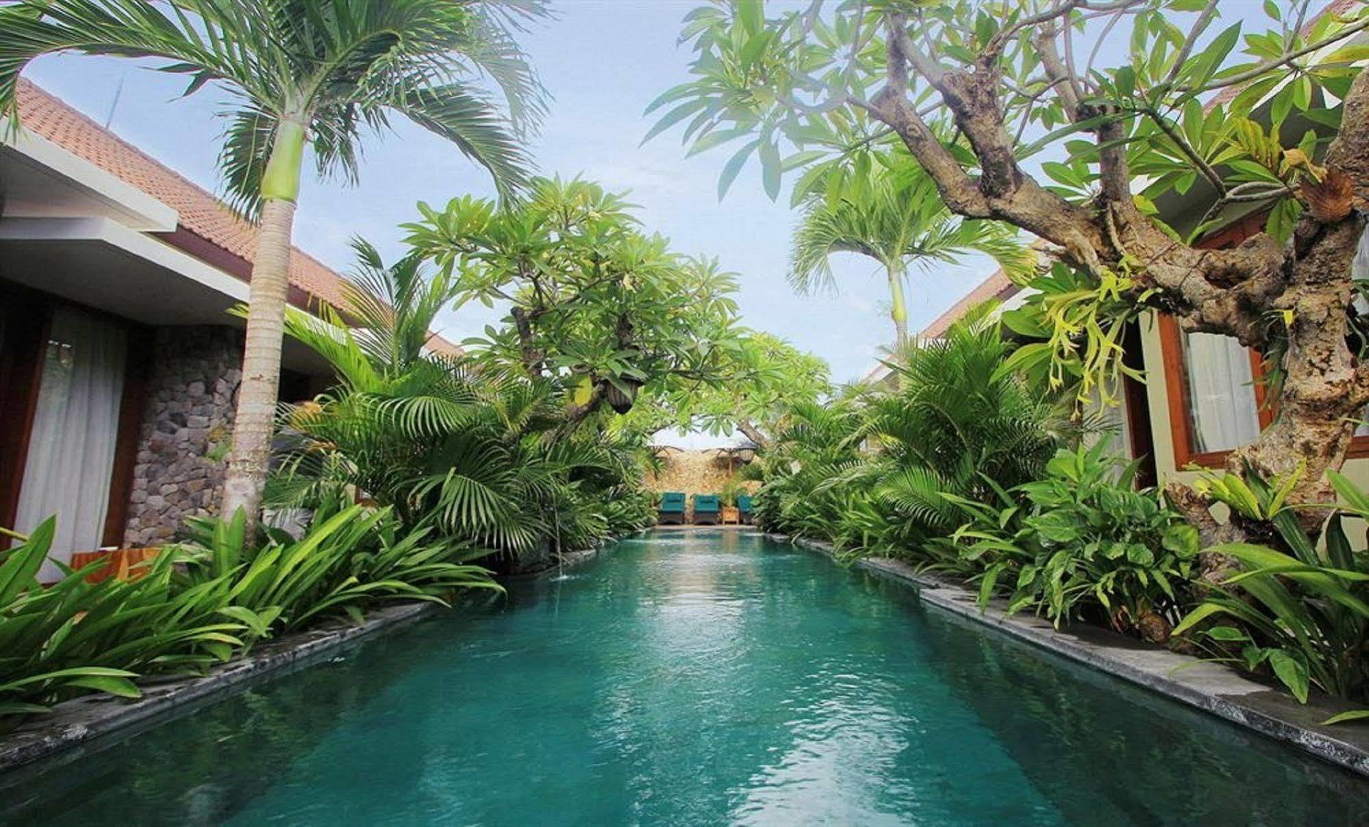 Uma Karan Hotel Kuta Lombok Buitenkant foto