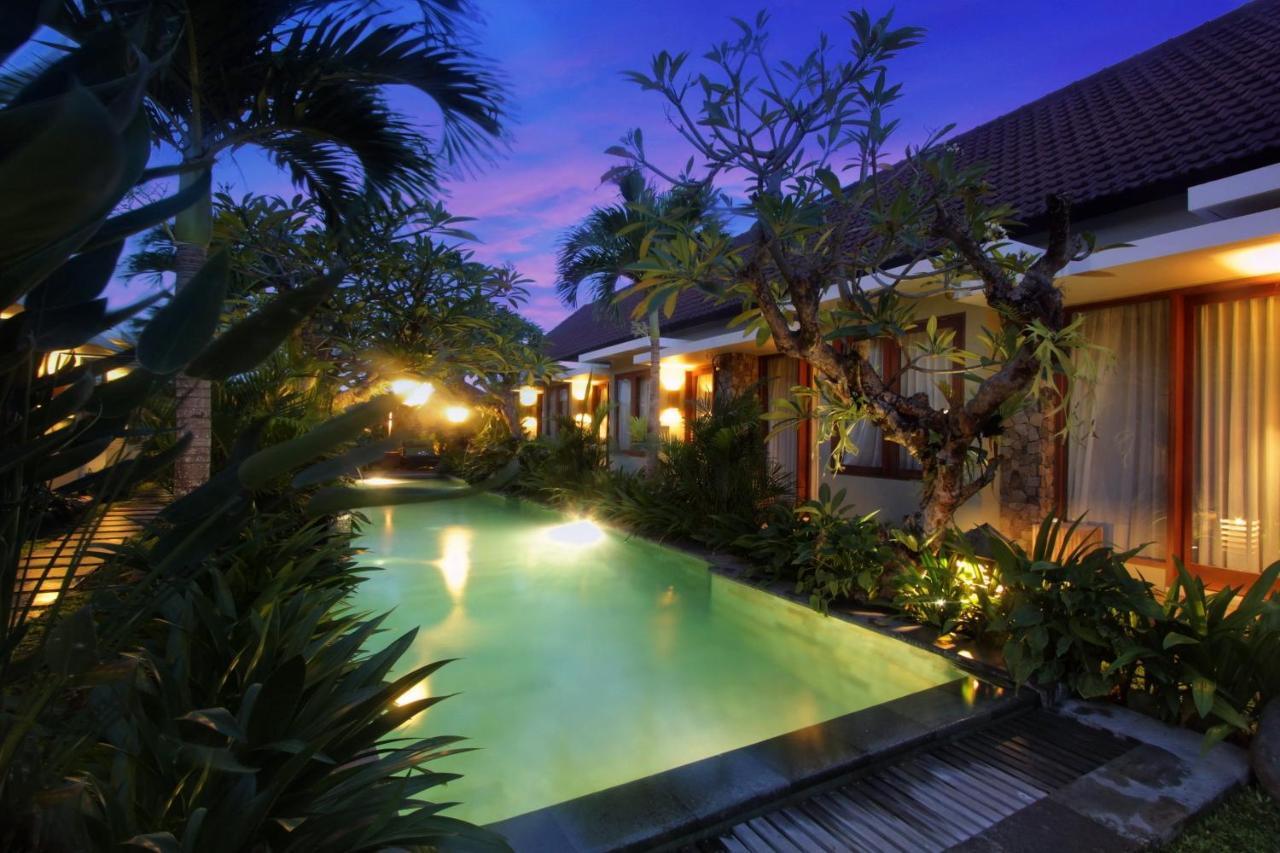 Uma Karan Hotel Kuta Lombok Buitenkant foto